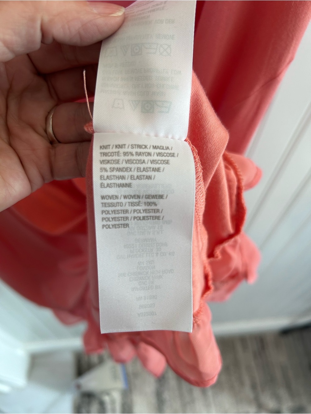 Logo Layers Sleeveless Peachy Pink Ruffle Hem Tank Top L - Picture 5 of 6